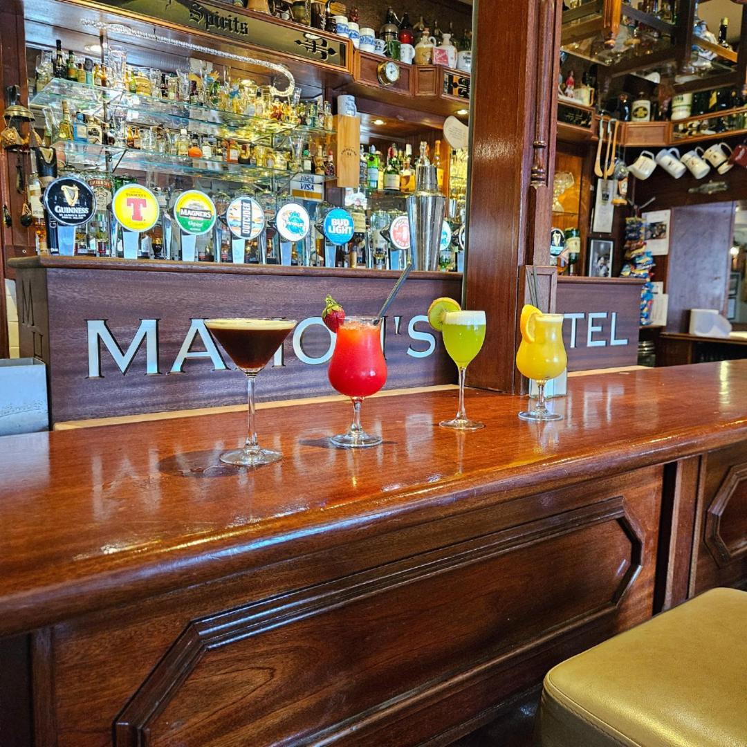 Mahon'S Hotel Irvinestown Екстериор снимка