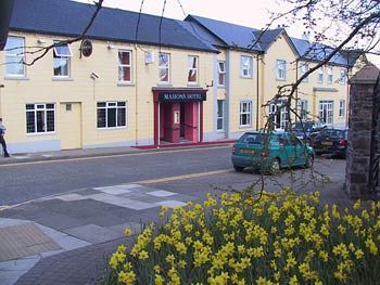 Mahon'S Hotel Irvinestown Екстериор снимка